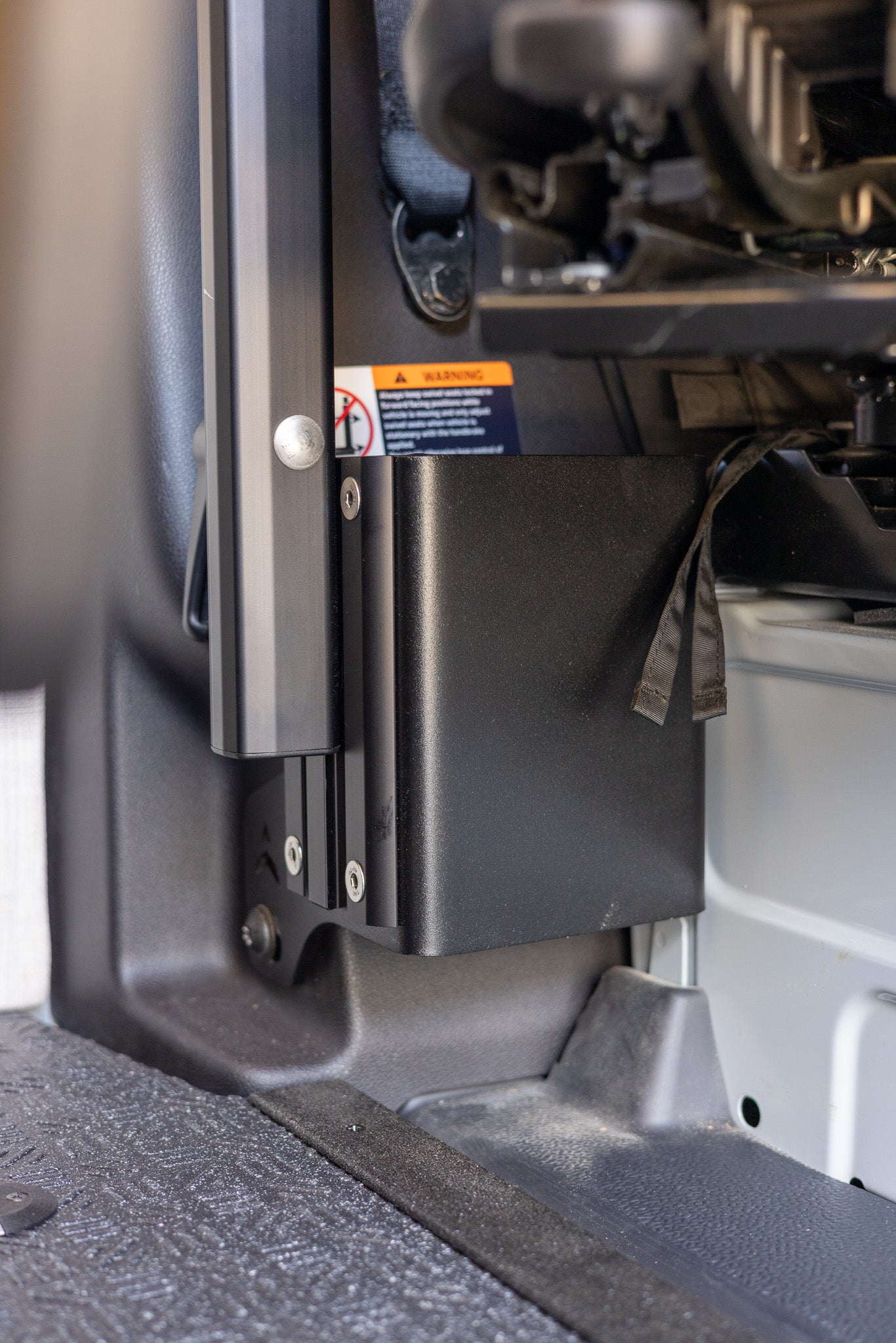 
                  
                    Sprinter | B Pillar Table Mount for Lagun Table System
                  
                