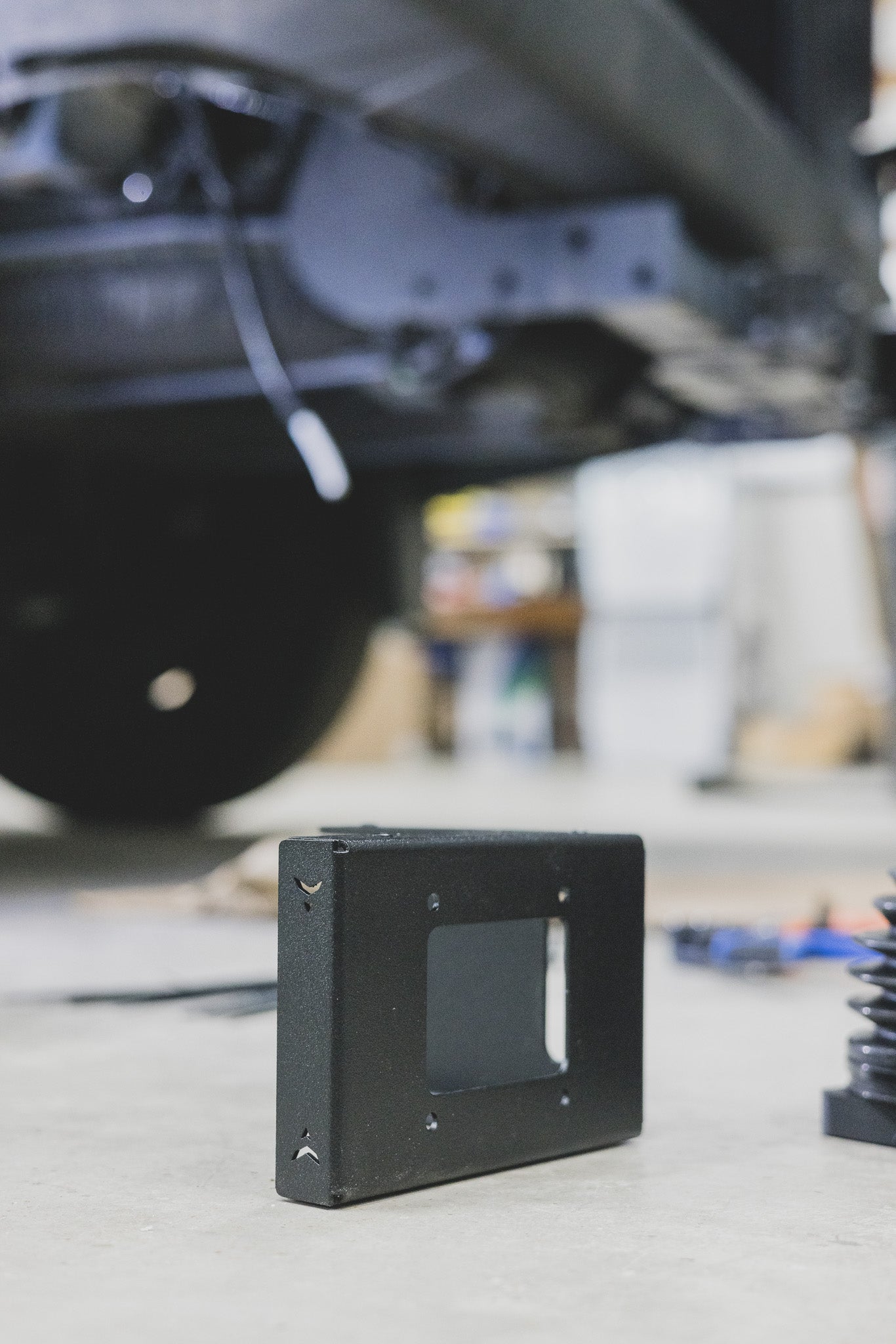 
                  
                    Sprinter | Shore Power Mount
                  
                