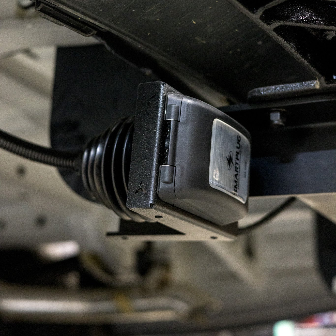 Sprinter | Shore Power Mount – Tectonic Overland